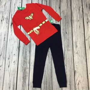 Gap Girls 3T Wonder Woman 2-piece pajama set. NWT